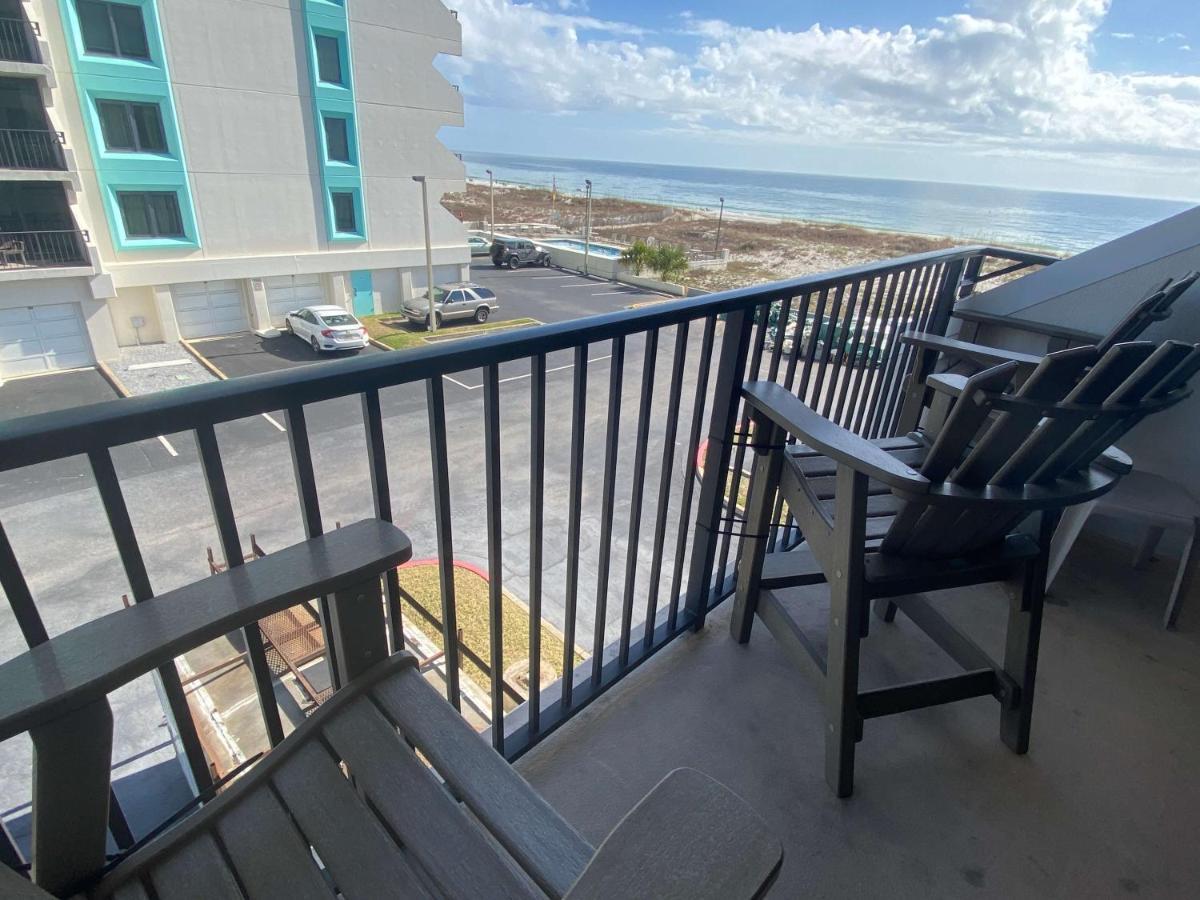 Island Winds West 271 By Albvr - Awesome Location! Walk To Hangout And More - Beachfront Complex With Indirect Side-Views ガルフ・ショアーズ エクステリア 写真
